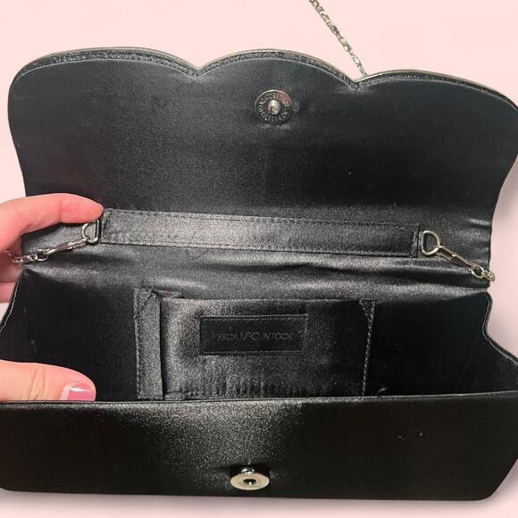 Vtg black and silver clutch - Picture 4 of 4